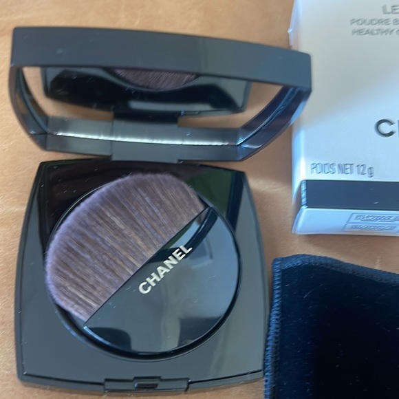 - CHANEL LES BEIGES healthy glow sheer powder.# B30 New - Picture 5 of 5